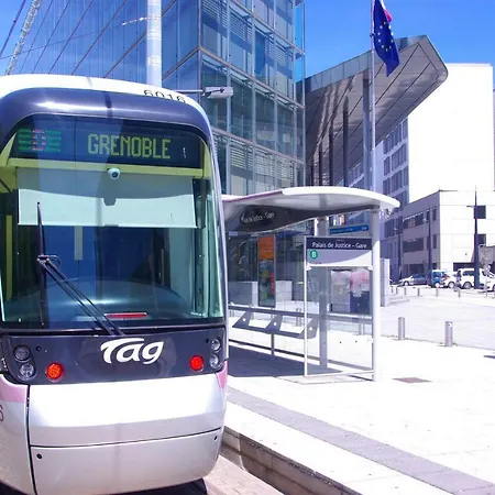 Lägenhet Rent4night Europole